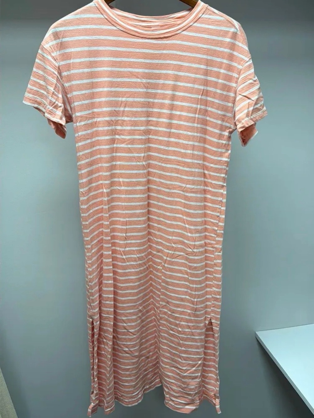 Old Navy Peach and White Striped Short-Sleeve Midi Dress